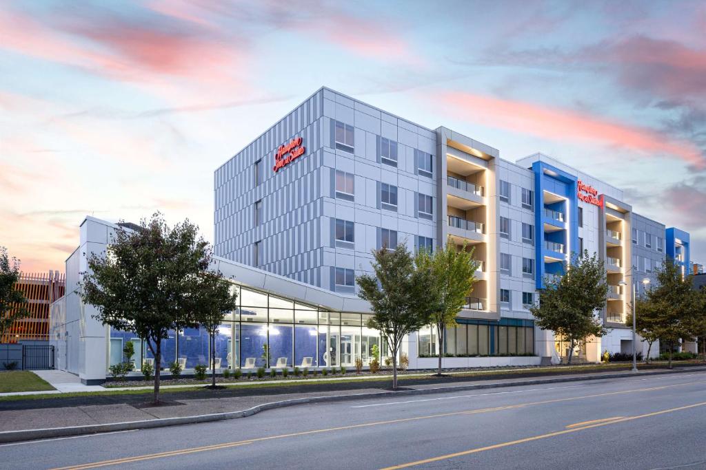 Hampton Inn & Suites Rochester Downtown in Rochester
