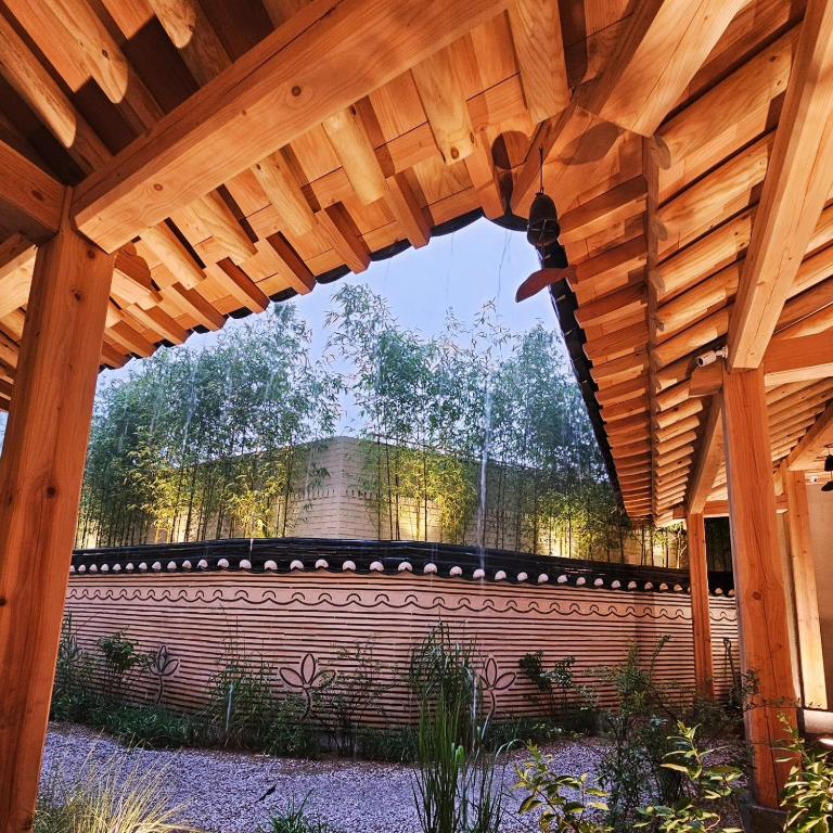 Hanok Hotel DAAM Seoul in Seoul