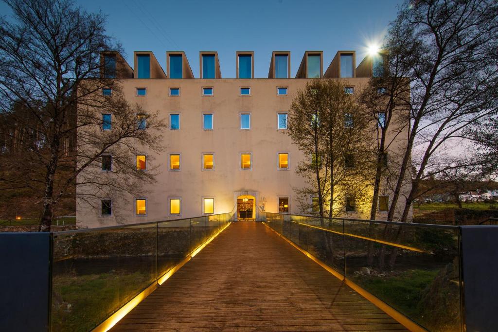 HD | Duecitânia Design Hotel in Penela