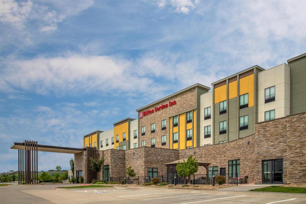 Hilton Garden Inn Topeka in Topeka