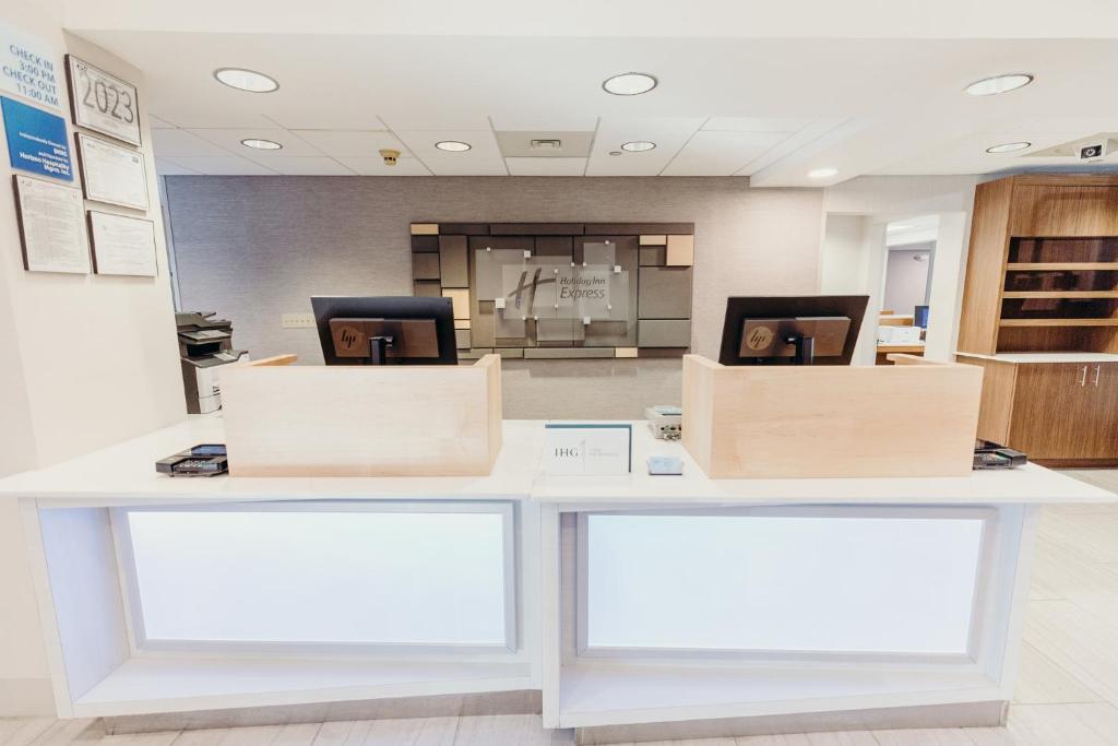 Holiday Inn Express Atlanta in Atlanta