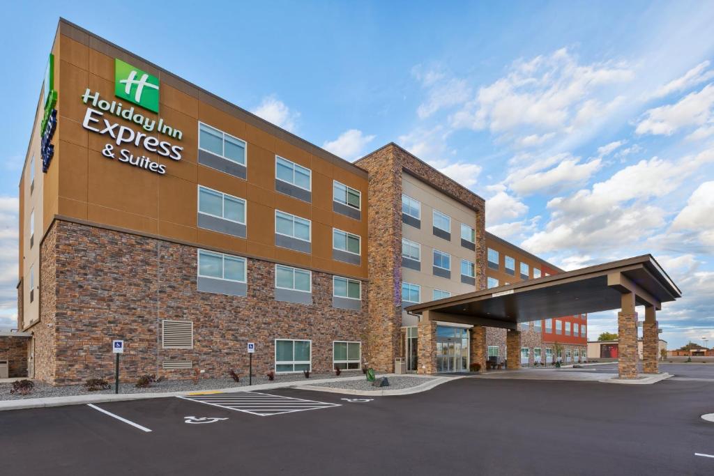 Holiday Inn Express- Eau Claire West I-94 by IHG in Eau Claire