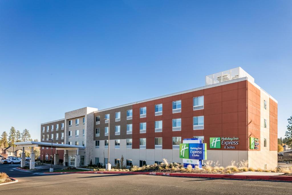 Holiday Inn Express & Suites - Bend South by IHG in Bend