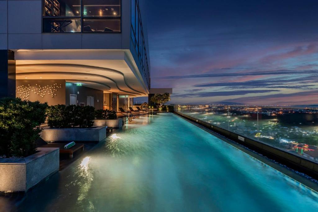 Holiday Inn & Suites Rayong City Centre by IHG in Rayong