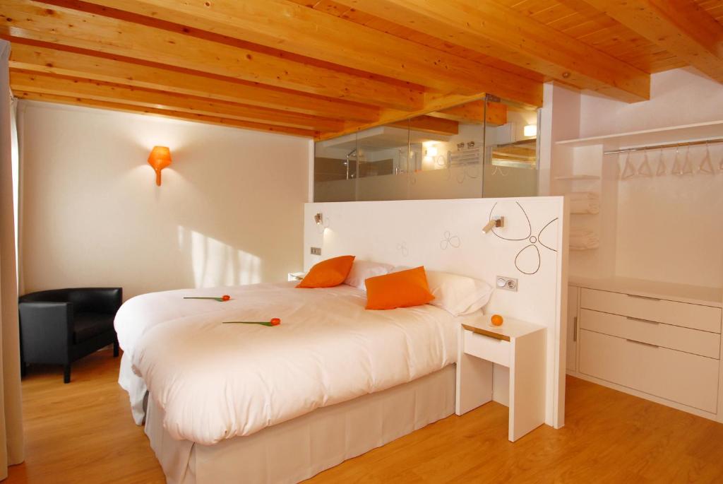Hostal riMboMbin in Burgos