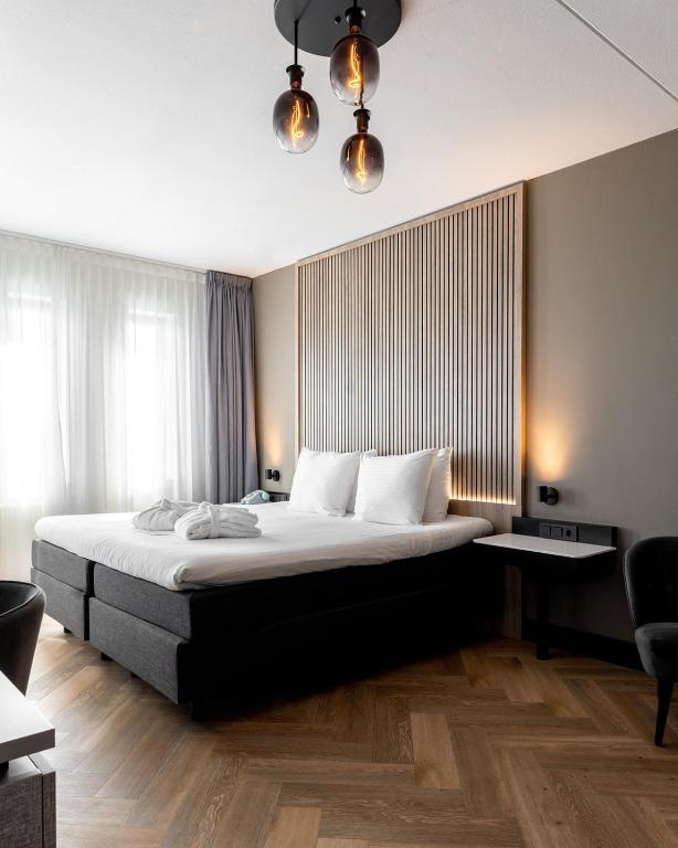 HOTEL ALKMAAR - Bar & Restaurant - Meeting & Events in Alkmaar