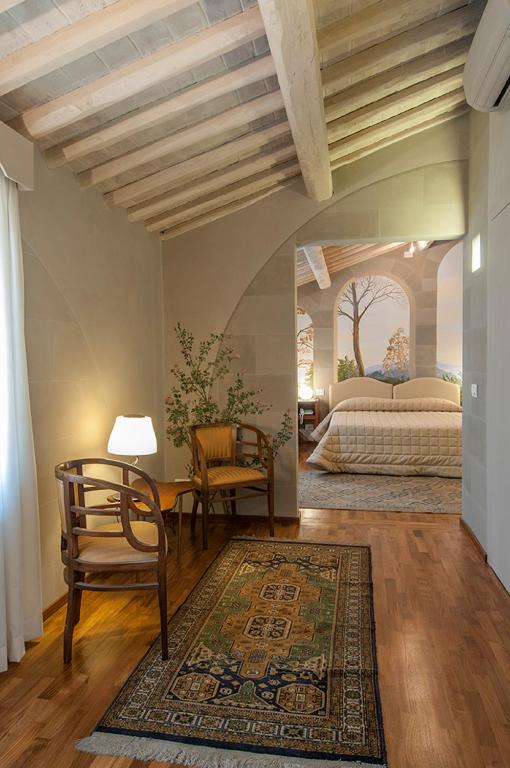 Hotel Alla Corte degli Angeli in Lucca