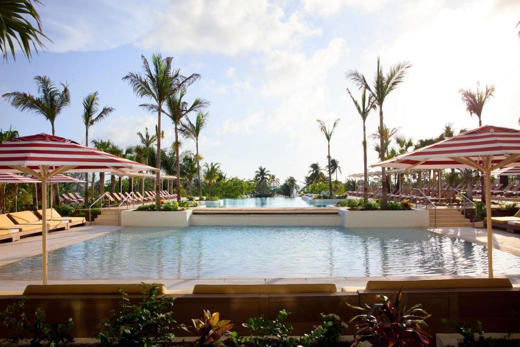 Hotel Indigo Grand Cayman by IHG in Seven Mile Beach