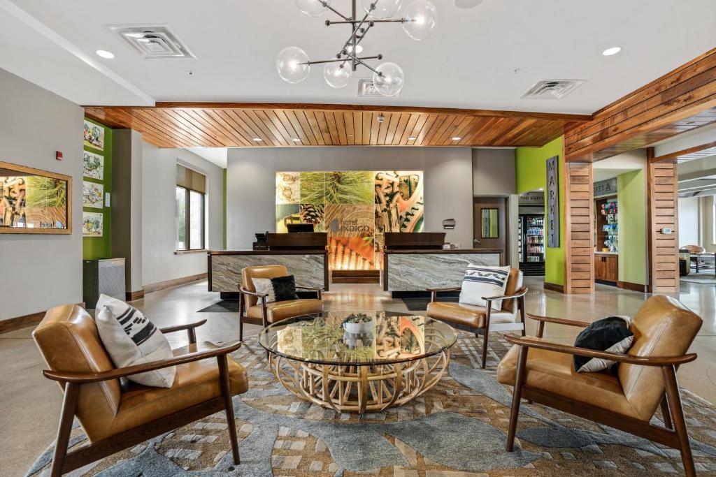 Hotel Indigo Traverse City by IHG in Traverse City