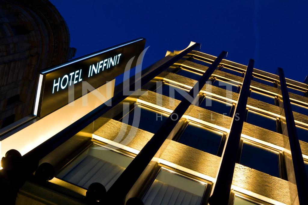 Hotel Inffinit in Vigo