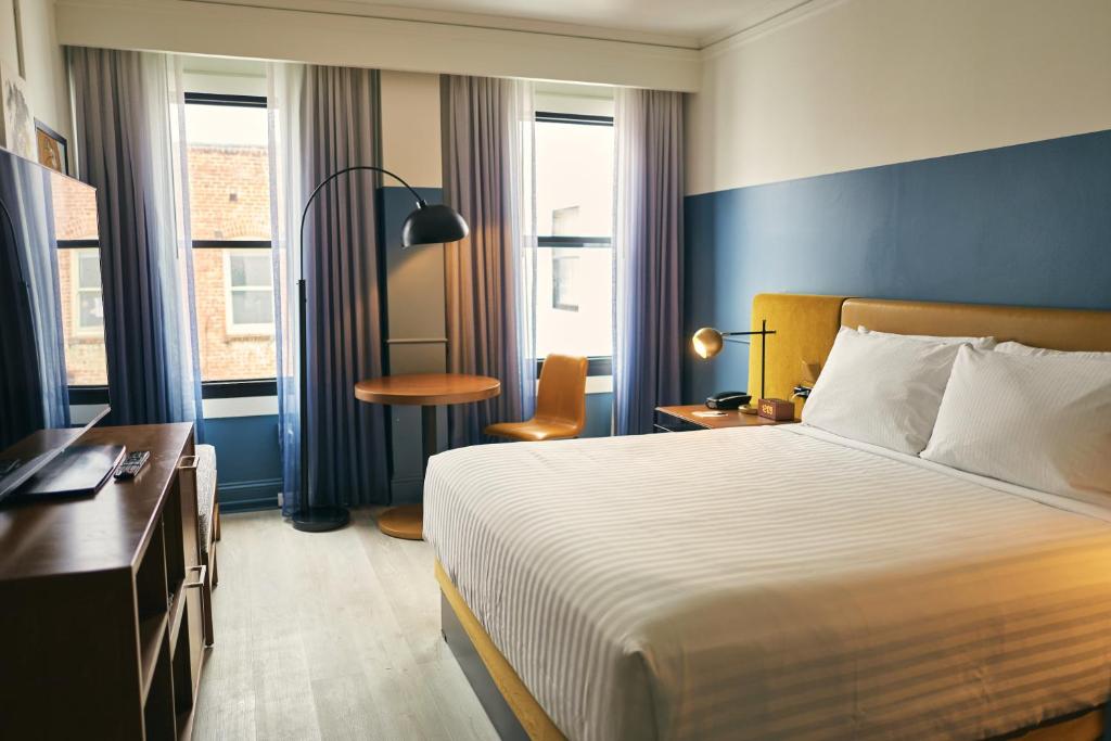 Hotel Julian in San Francisco