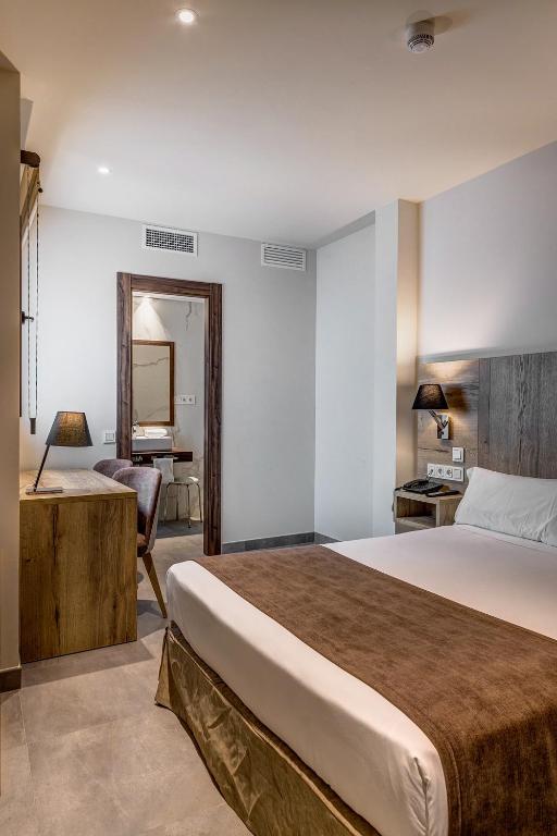 Hotel La Florida in Seville