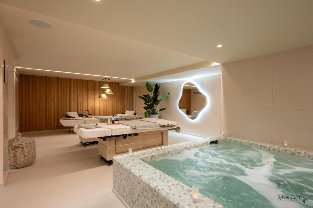 Hôtel La Monnaie Arty & Spa in La Rochelle