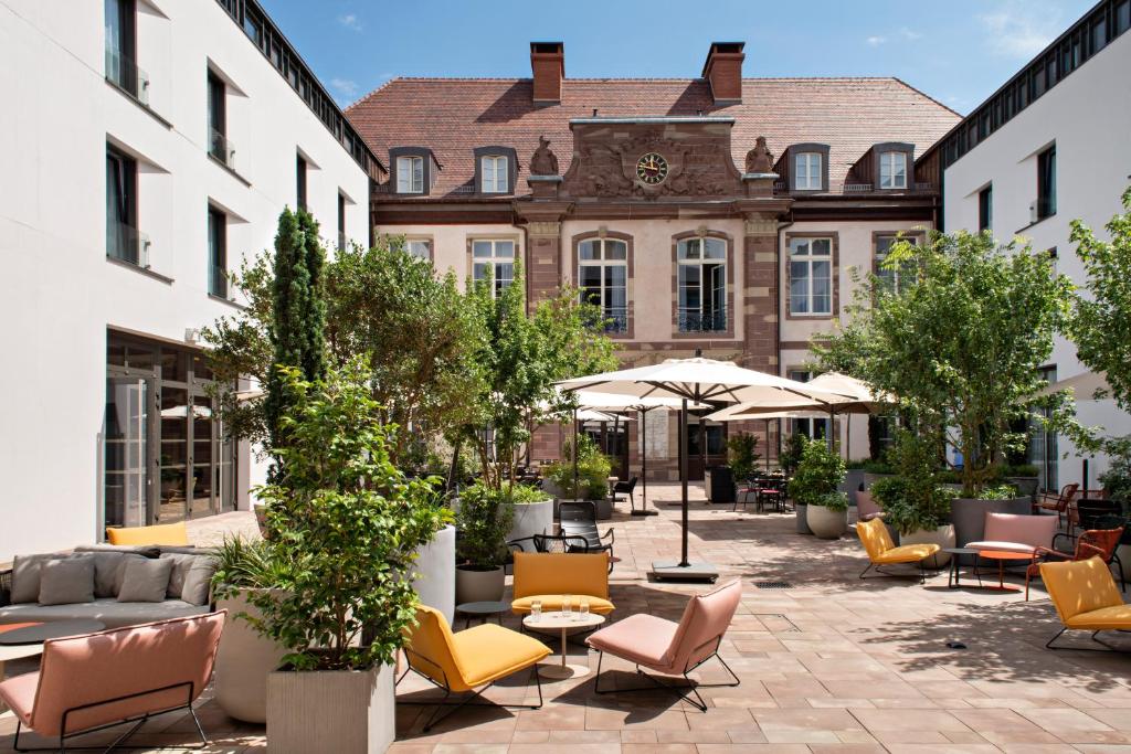 Hôtel LÉONOR the place to live By Stay Collection in Strasbourg