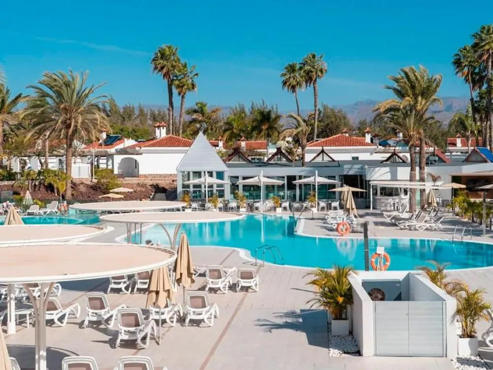 Hotel LIVVO Dunagolf Suites in Maspalomas