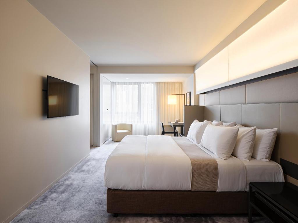 Hotel Realm in Canberra
