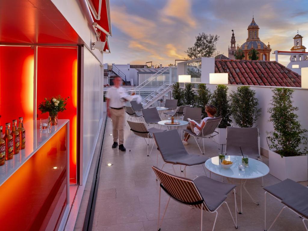 Hotel Rey Alfonso X in Seville