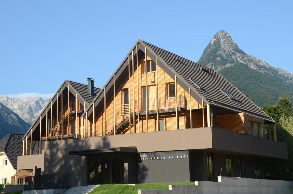 Hotel Sanje ob Soči ***/**** in Bovec
