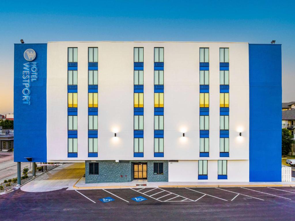 Hotel Westport Kansas City, Tapestry Collection by Hilton in Kansas City