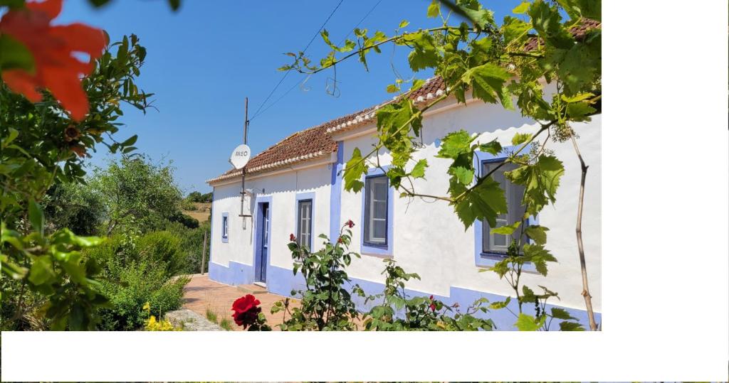 House of Moitelas in Sobral de Monte Agraço
