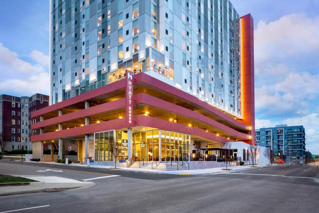 Hyatt House Nashville at Vanderbilt in Nashville