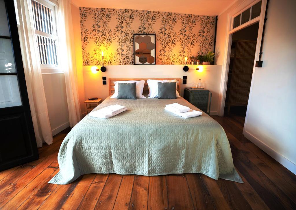 Inn Door 21 - Hostel & Suite in Bragança