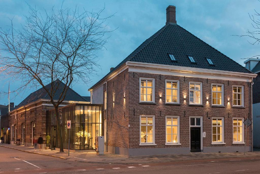 Kazerne Hotel - Member of Design Hotels in Eindhoven