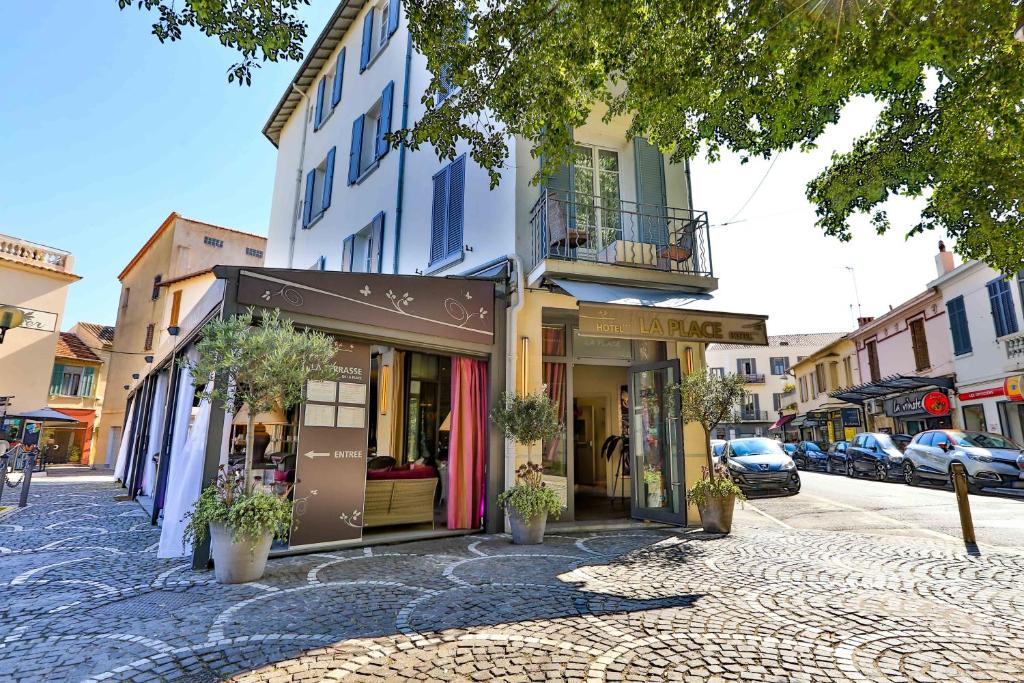 La Place Boutique Hotel in Antibes