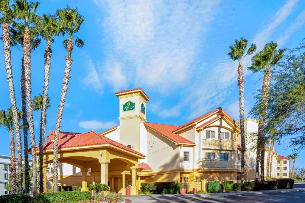 La Quinta by Wyndham Tucson Airport in Tucson