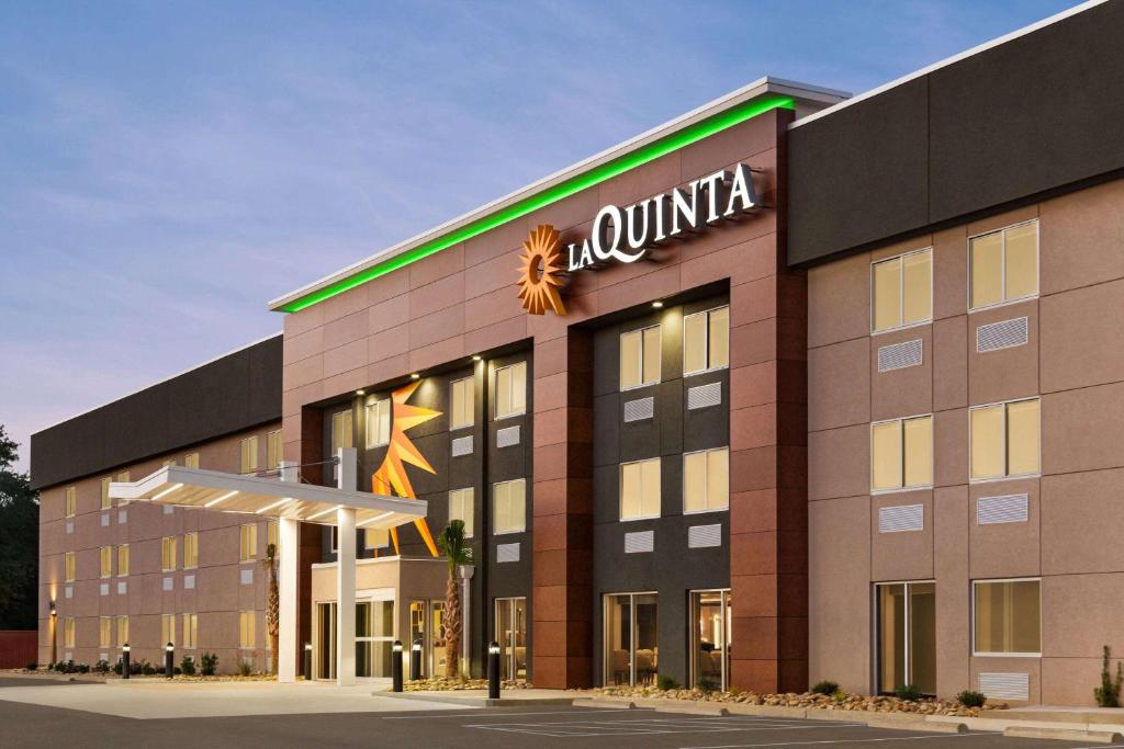 La Quinta Inn by Wyndham Columbia NE Fort Jackson in Columbia