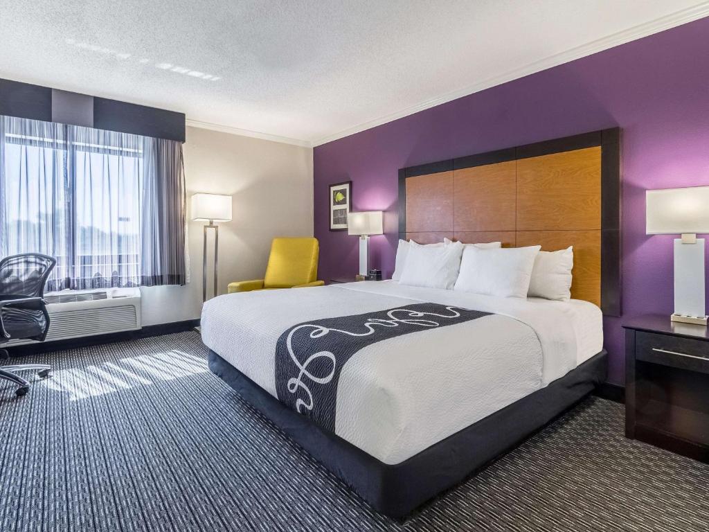La Quinta Inn & Suites by Wyndham Phoenix Scottsdale in Scottsdale