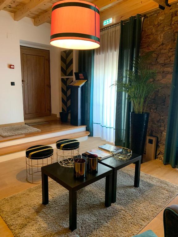 Largo da Rainha, Guesthouse in Alenquer