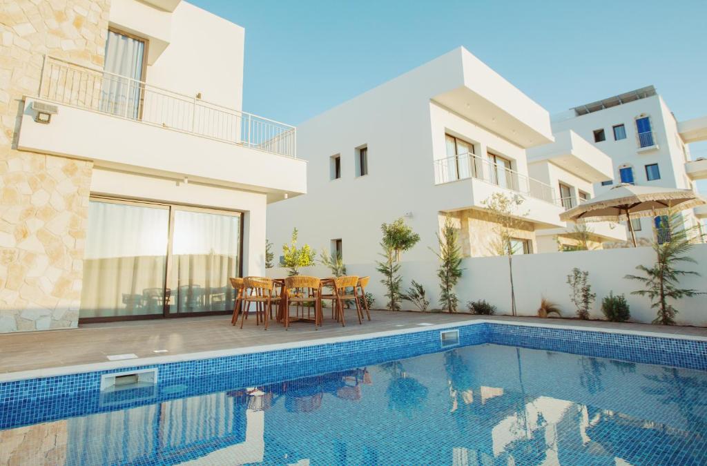 Larnaca LIV & CO Suites in Larnaca