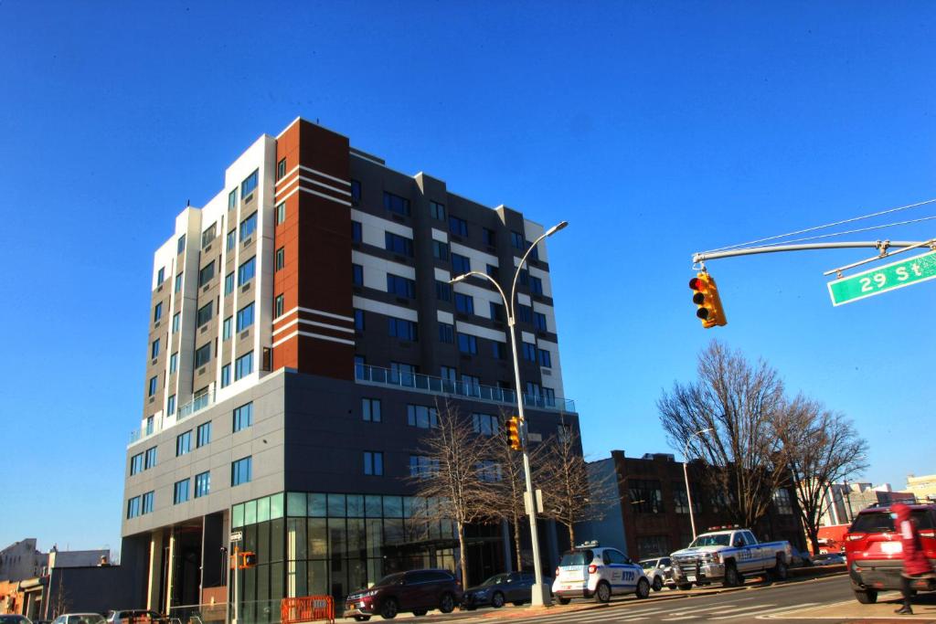 Liberty View Brooklyn Hotel in Brooklyn