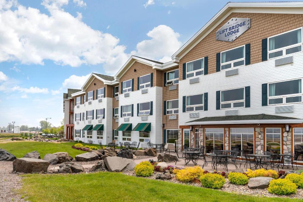 Lift Bridge Lodge, an Ascend Collection Hotel in Duluth