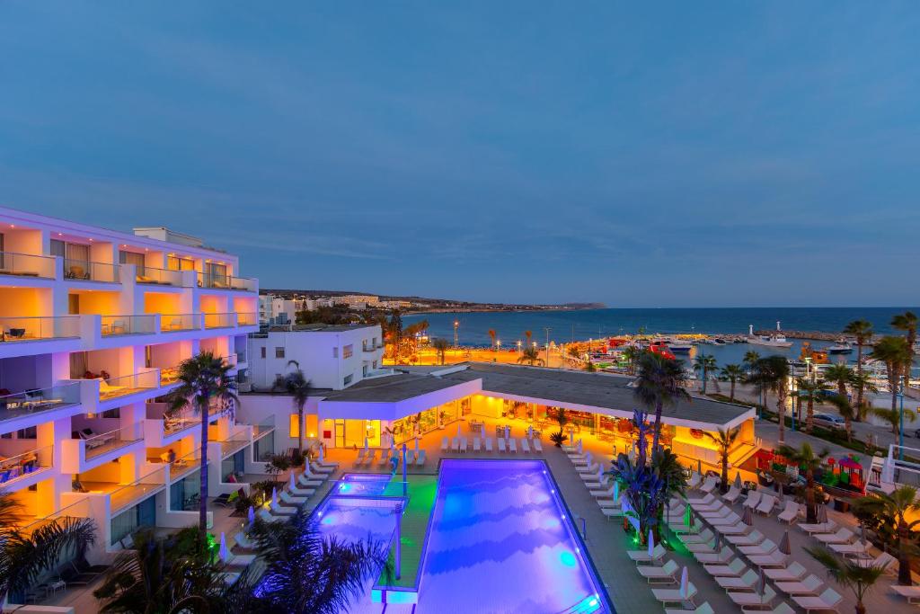 Limanaki Beach Hotel & Suites in Ayia Napa