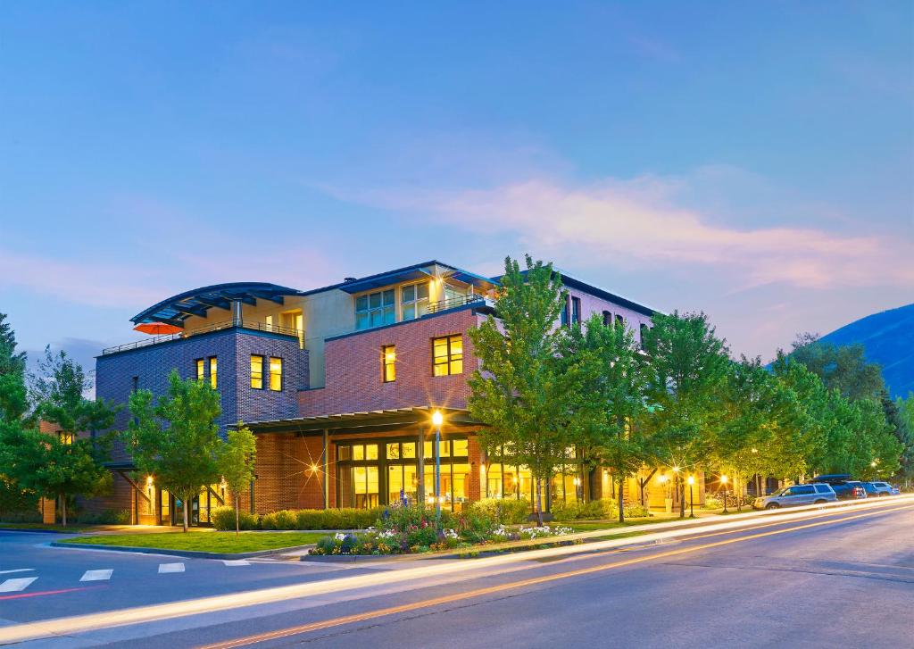Limelight Hotel Aspen in Aspen
