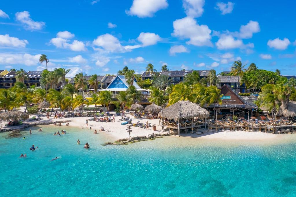 LionsDive Beach Resort in Jan Thiel
