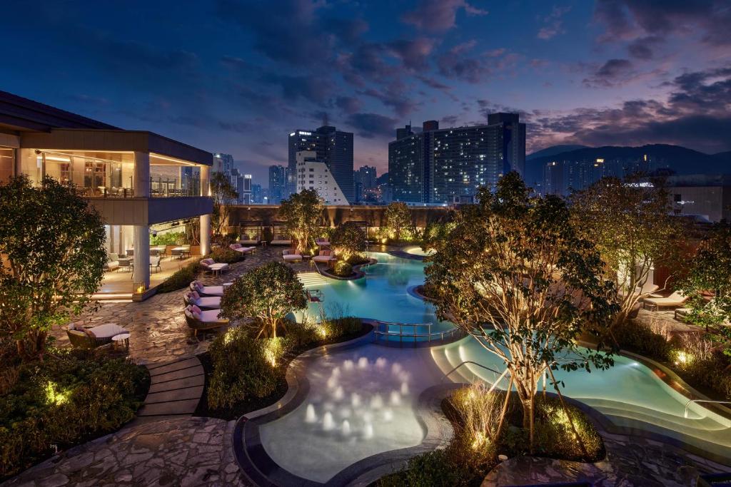 Lotte Hotel Busan in Busan