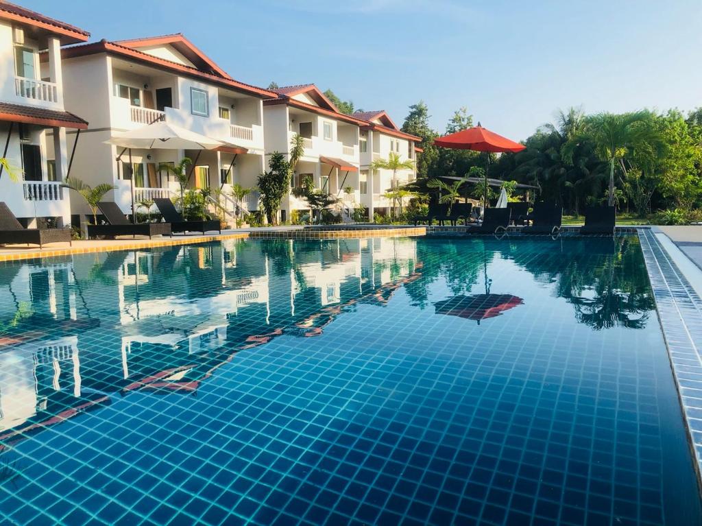 Maikhao Beach Residence in Phuket