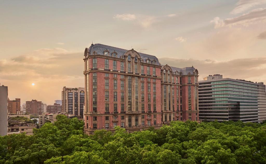 Mandarin Oriental, Taipei in Taipei