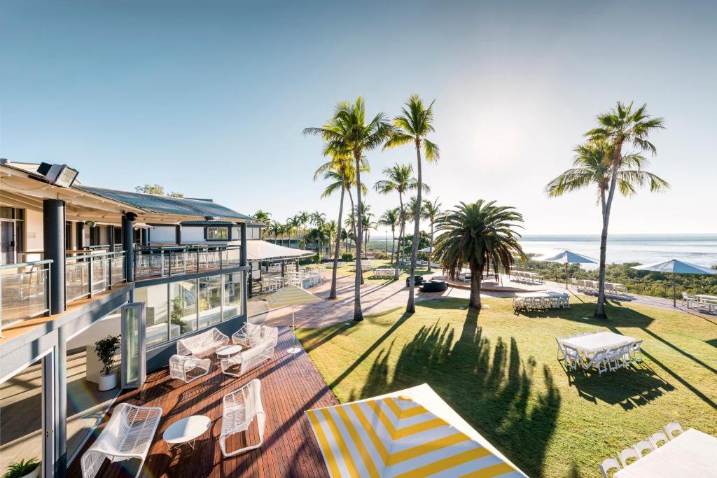 Mangrove Hotel in Broome