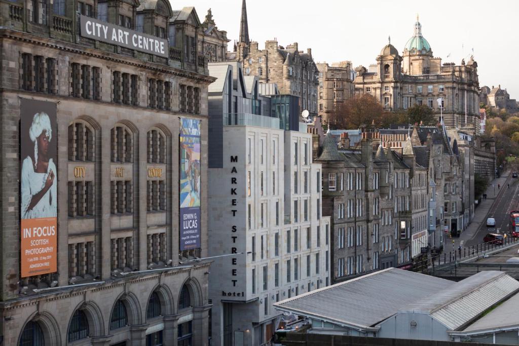 Market Street hotel in Edinburgh