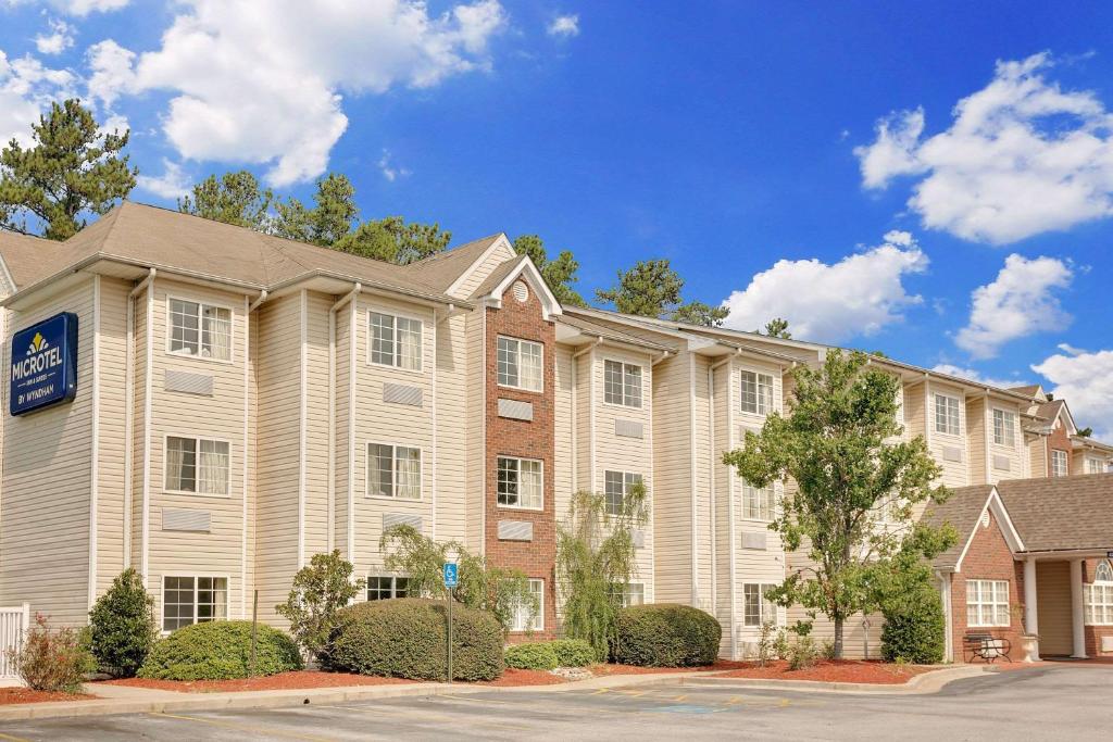 Microtel Inn & Suites by Wyndham Augusta/Riverwatch in Augusta