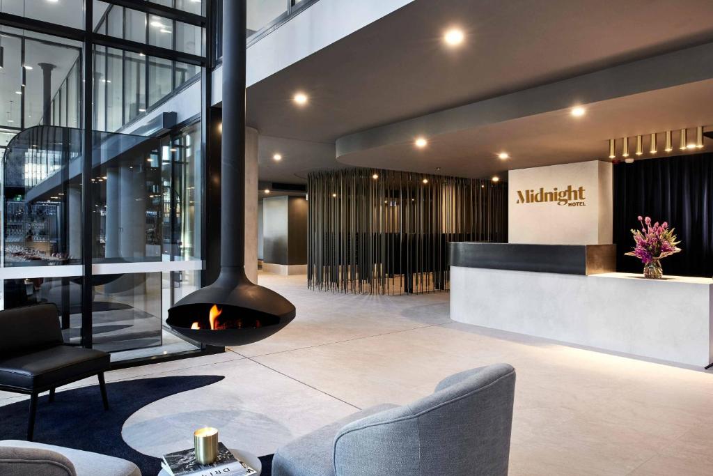 Midnight Hotel, Autograph Collection in Canberra