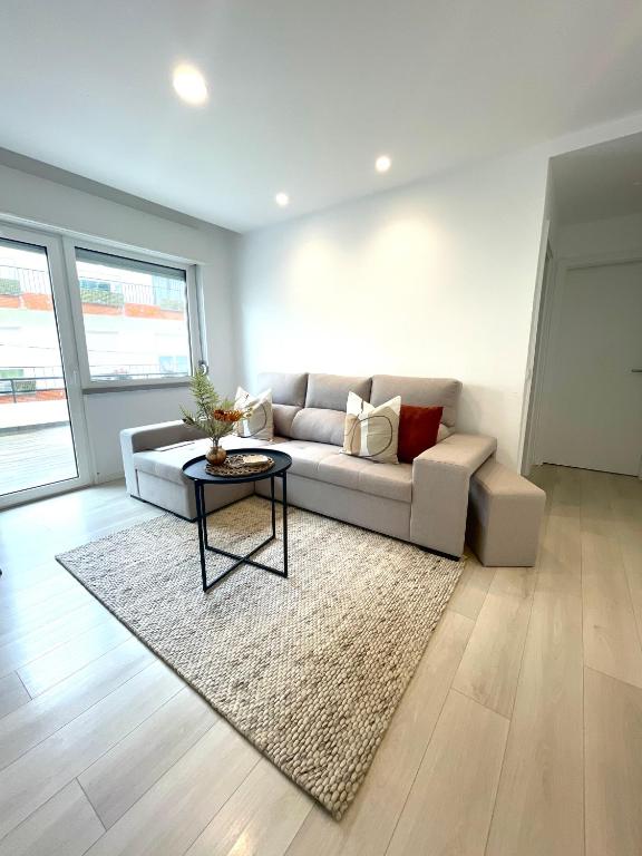 Modern Spacious Apartment in Entroncamento