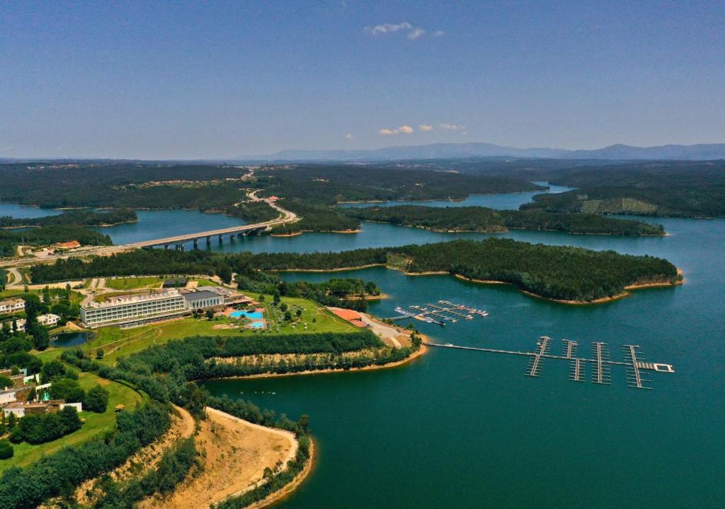 Montebelo Aguieira Lake Resort & Spa in Mortágua