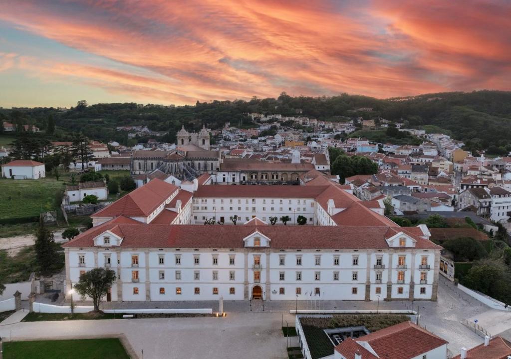 Montebelo Mosteiro de Alcobaça Historic Hotel in Alcobaça