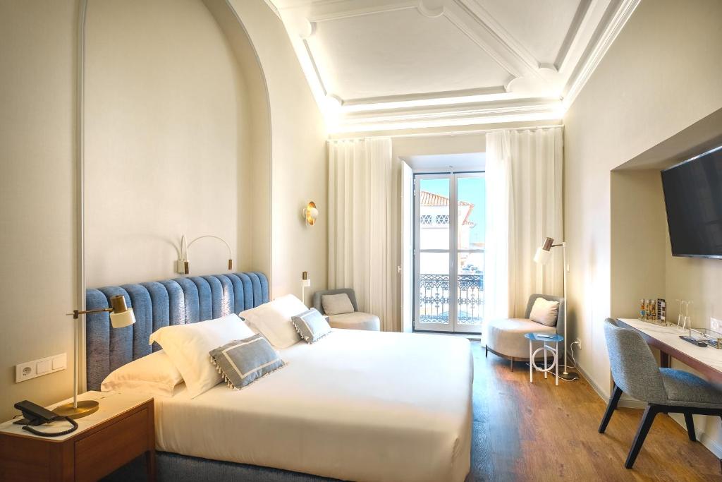 MouraSuites Hotel in Évora