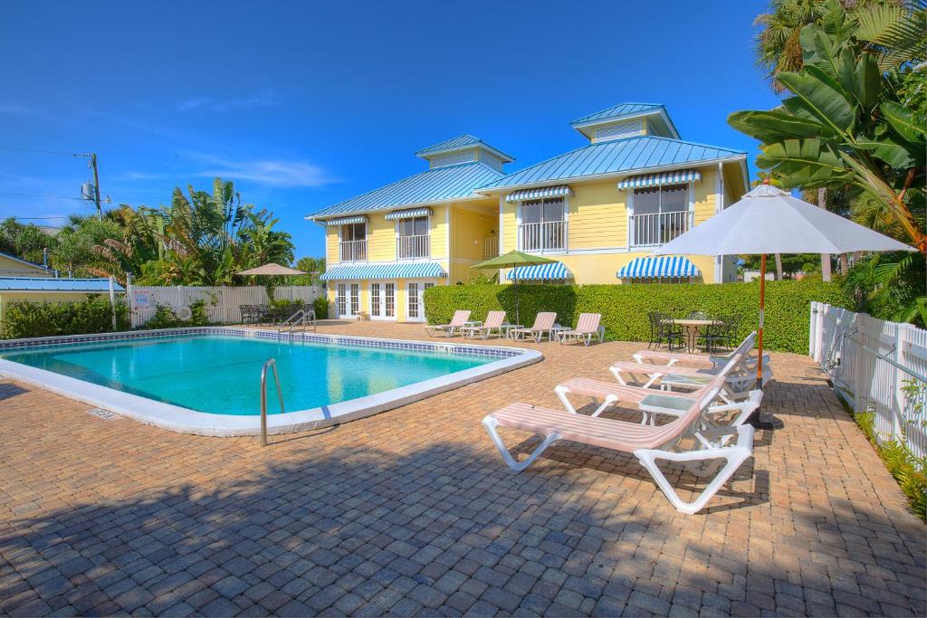 Naples Garden Inn in Naples